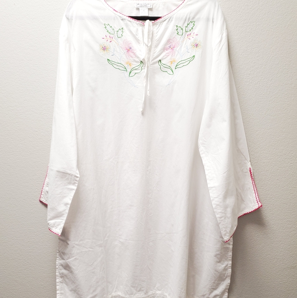 Anne Lewin NY 3/4 Sleeved Embroidered Tunic Dress